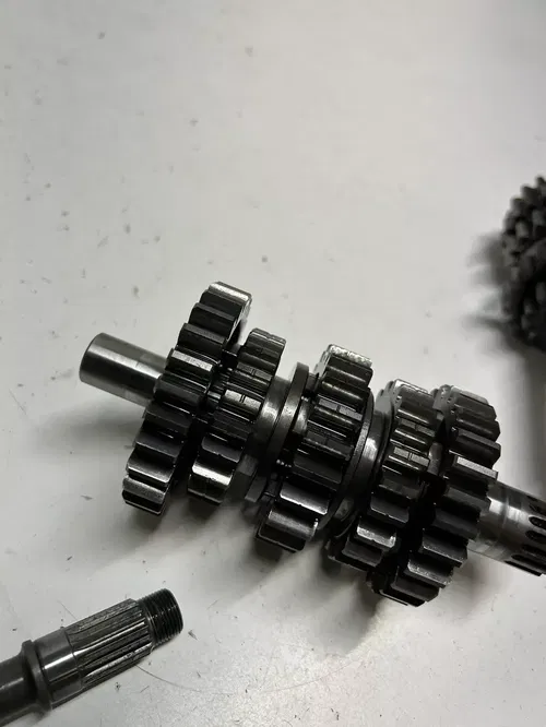 2002 02 Honda CRF450R Crf 450 r OEM GOOD Trans Transmission Gear Shaft Fork Drum