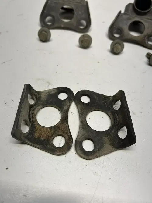 1983 83 HONDA XR200R xr 200 r LOT OEM Gas Tank Mount Support Boot Free Ship
