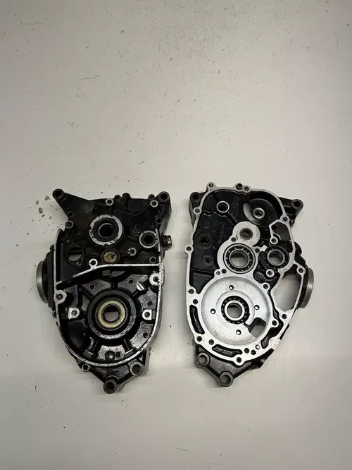 2001 01 Kawasaki KE100 ke 100 NICE! Engine Crankcase Cases Case Motor Free Ship