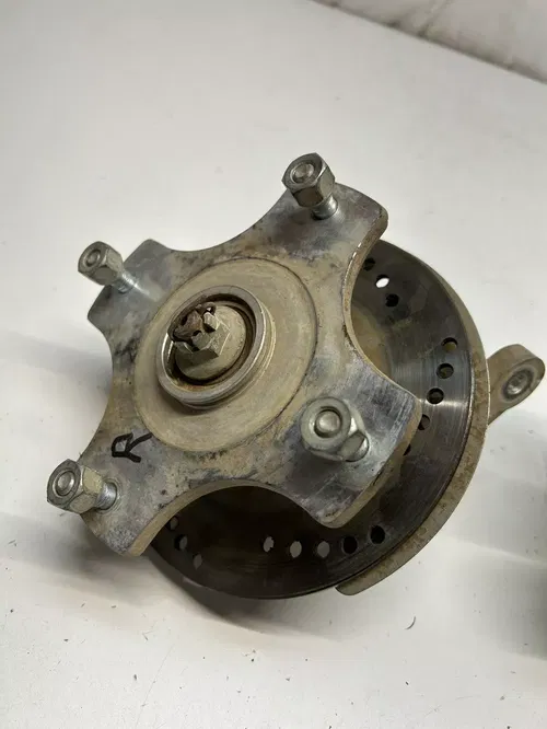 09 2009 Arctic Cat 250 2x4 Front Left Right Spindle Hub Knuckle Lug Disc Brake