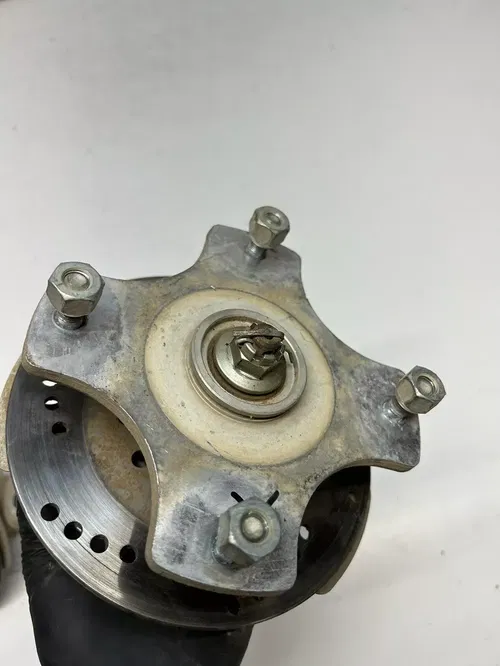09 2009 Arctic Cat 250 2x4 Front Left Right Spindle Hub Knuckle Lug Disc Brake