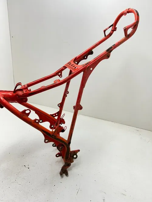 1983 83 HONDA XR200R xr 200 r OEM  Main Frame Body Assembly Chassis BOS! READ