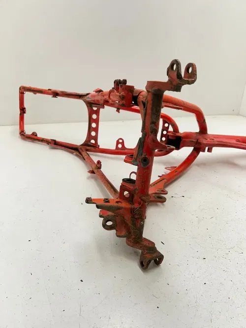 1983 83 HONDA XR200R xr 200 r OEM  Main Frame Body Assembly Chassis BOS! READ