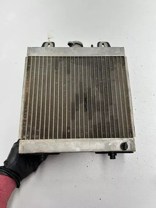 04 2004 Polaris Scrambler 500 4x4 OEM GOOD! Radiator Rad Fan Assembly Tubes Tank