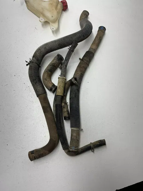 04 2004 Polaris Scrambler 500 4x4 OEM GOOD! Radiator Rad Fan Assembly Tubes Tank