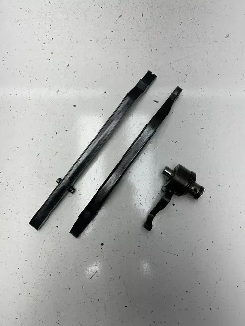 85 1985 Honda XR350R xr 350 r OEM GOOD! Cam Chain Tensioner Guide Slide Tension