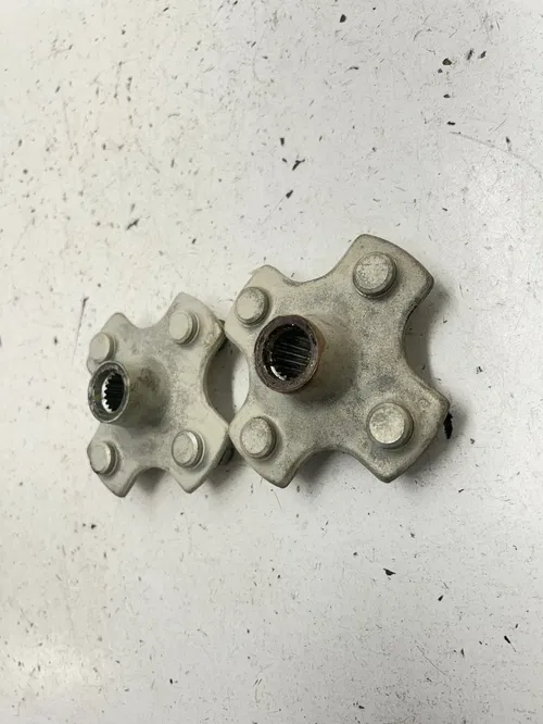 01 2001 Honda Fourtrax TRX90 Trx 90 OEM GOOD Rear Back Hubs Hub Lugs L R