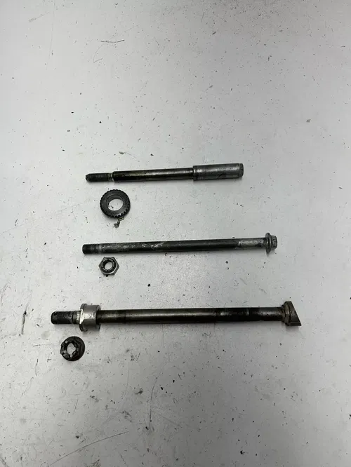 1980 80 Honda XL500S Xl 500 OEM LOT Front Rear Back Axle Shaft Bolt Swingarm Nut