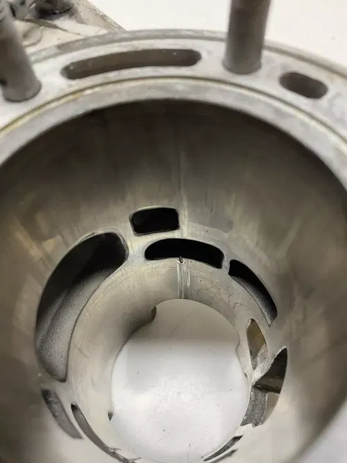1999 99 Suzuki RM250 Rm 250 DAMAGED CYLINDER JUG CYL CRACKED! FREE US SHIP
