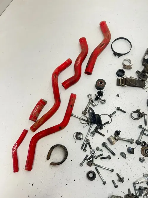 96 1996 Honda CR125R Cr 125 r OEM Bolt LOT Pegs Radiator Hoses Rubber Tank Mount