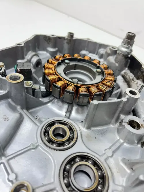 2004 Suzuki Eiger 400 LTF 4x4 OEM GOOD Crankcase Case Engine Motor Stator READ D