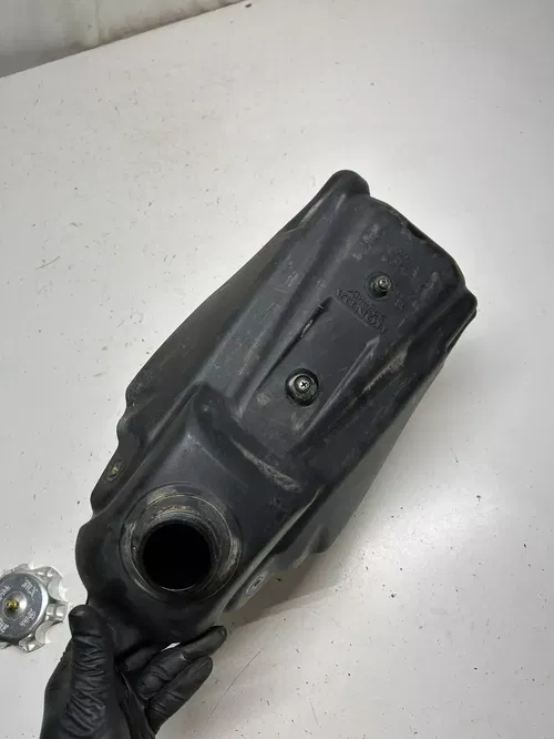 2002 02 Honda Cr250r CR 250 R OEM GOOD THREADS! Gas Tank Fuel Cell Cap Sikk Trix