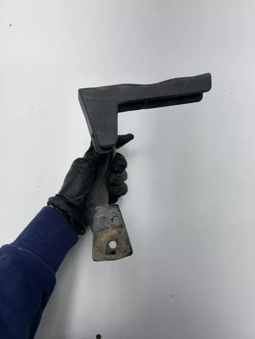 2007 07 Polaris Sportsman 800 X2 EFI OEM Bed Handle Grab Bar Mount Grip L R