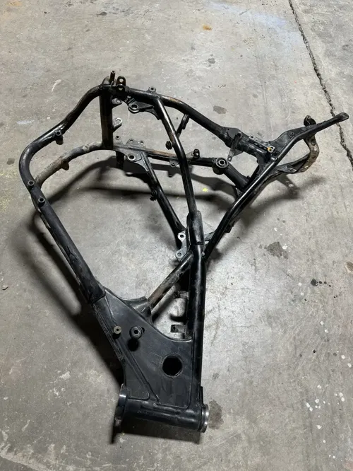 1984 84 Kawasaki KX500 Kx 500 OEM Main Frame Body Assembly Chassis READ DESCRIPT