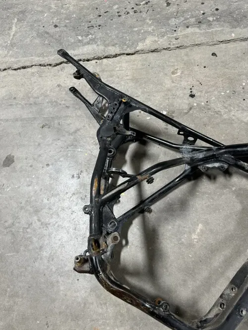1984 84 Kawasaki KX500 Kx 500 OEM Main Frame Body Assembly Chassis READ DESCRIPT