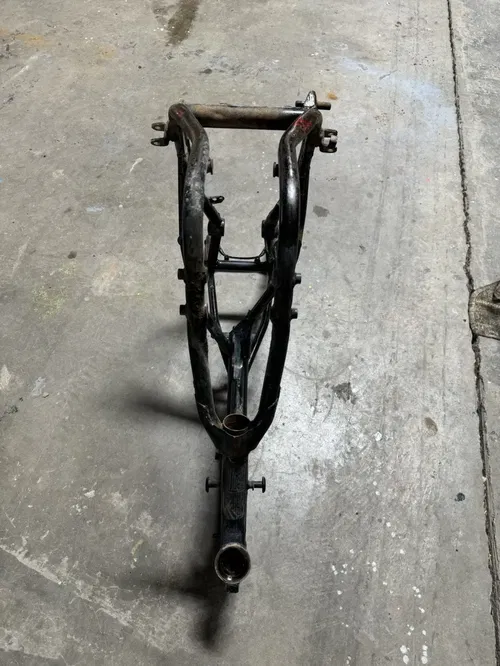 1984 84 Kawasaki KX500 Kx 500 OEM Main Frame Body Assembly Chassis READ DESCRIPT