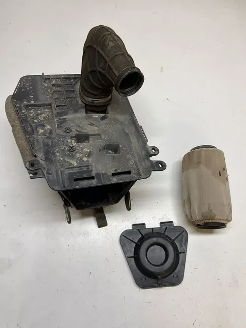 2014 14 POLARIS SPORTSMAN 550 EPS EFI GOOD Air Box Rubber Boot Filter Lid