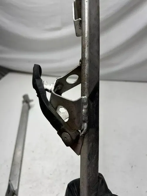 2004 04 Ski-doo Summit 800 Highmark 151" OEM LOT Frame Pyramid Bracket Bar Mount