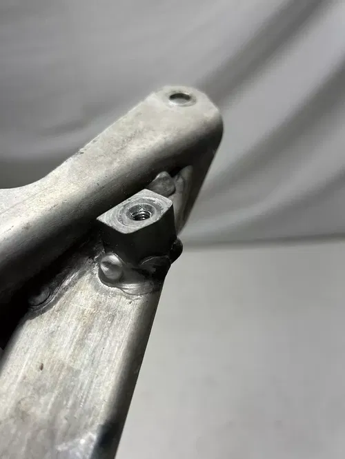 2004 04 Ski-doo Summit 800 Highmark 151" OEM LOT Frame Pyramid Bracket Bar Mount