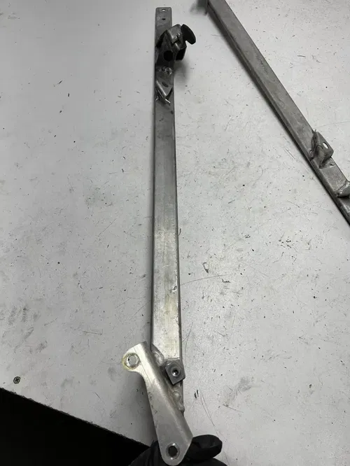 2004 04 Ski-doo Summit 800 Highmark 151" OEM LOT Frame Pyramid Bracket Bar Mount