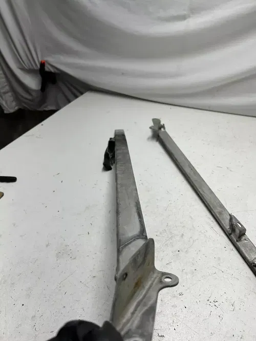 2004 04 Ski-doo Summit 800 Highmark 151" OEM LOT Frame Pyramid Bracket Bar Mount