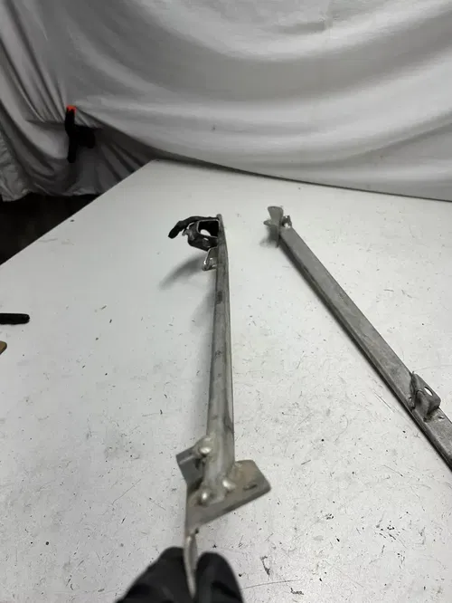 2004 04 Ski-doo Summit 800 Highmark 151" OEM LOT Frame Pyramid Bracket Bar Mount