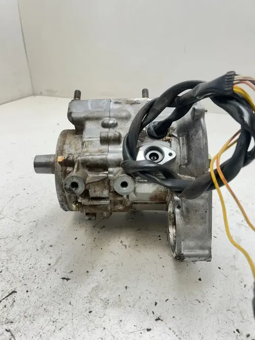 04 2004 Polaris Trailblazer 250 2x4 OEM Bottom End Engine Motor Cases Crank READ