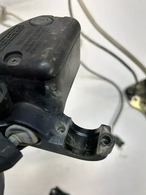2006 POLARIS SPORTSMAN 500 HO EFI 4x4 OEM GOOD! Front Brake Caliper Master Line
