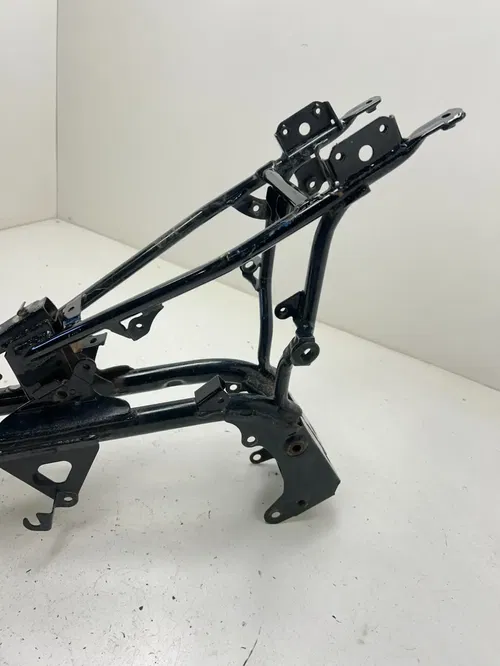 2004 04 YAMAHA TTR 90 ES ttr90 es OEM T!tl3 Main Frame Body Assembly Chassis