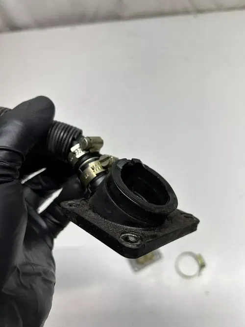1990 90 Yamaha RT180 RT 180 rt OEM LOT Intake Boot Reed Cage Air Canister Line#2
