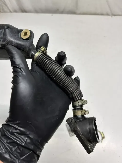 1990 90 Yamaha RT180 RT 180 rt OEM LOT Intake Boot Reed Cage Air Canister Line#2