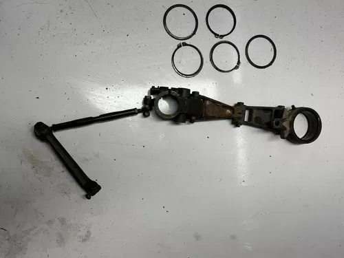 1985 85 YAMAHA PHAZER 480 PZ480 EJ OEM NICE! Front Shock Strut Tss Linkage Pogo