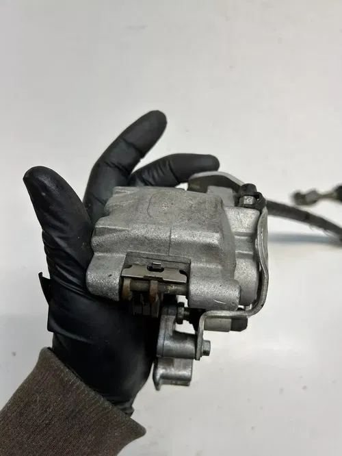 2001 01 Honda Cr80rb CR 80 RB OEM WORKING! Rear Back Brake Master Cyl Caliper