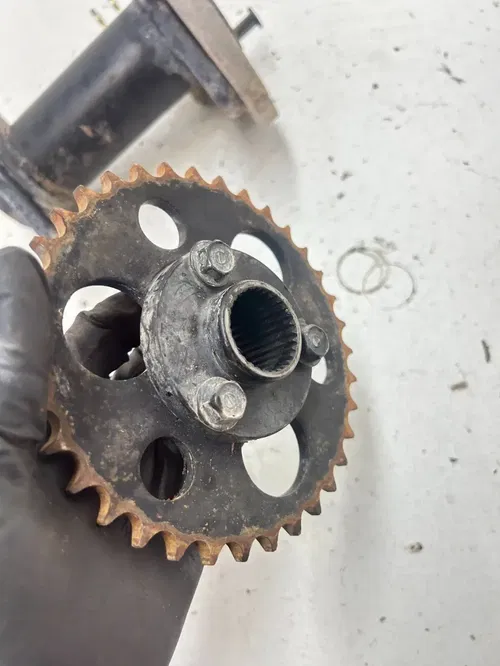02 2002 Polaris Scrambler 90 2 Stroke OEM Rear Axle Carrier Brake Drum Spro READ