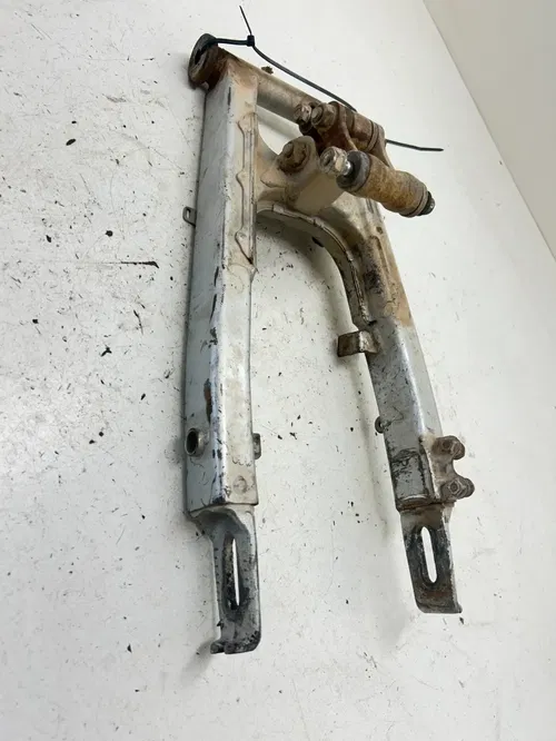 94 1994 Honda XR80R Xr 80 r OEM GOOD! Swing Arm Swingarm Suspension Dog Bone