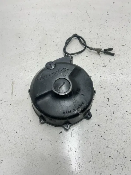 85 1985 Honda XR350R Xr 350 r OEM Side Engine Stator Generator Cover Guard