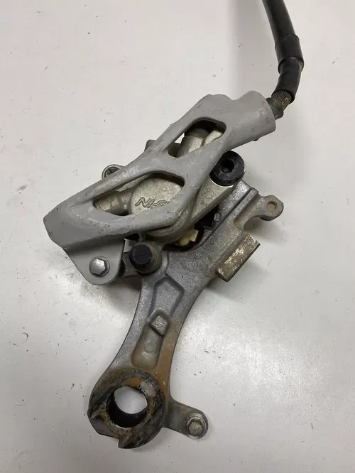 2006 06 Yamaha WR450F wr 450 F GOOD WORKING Back Rear Brake Caliper Line Master
