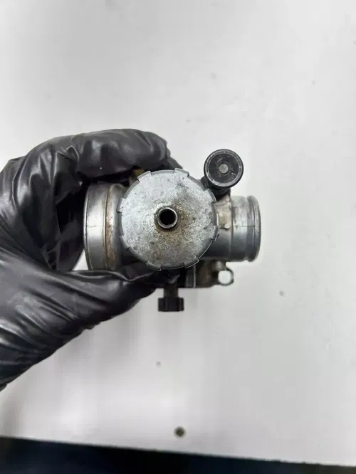 1994 94 Honda CR80R Cr 80 r OEM LOT Carb Carburetor Body Bowl Jet READ DESCRIP