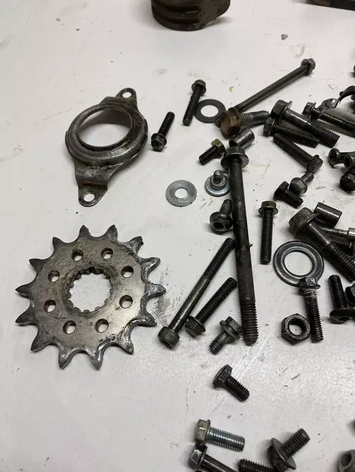 2005 05 YAMAHA YZ450F yz450f Nuts Bolts Hardware Lot Rubber Case Saver Dipstick