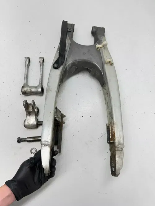 2007 Yamaha Yz450f YZ 450 F OEM Swingarm Swing Arm Guide Linkage Dog Bone READ