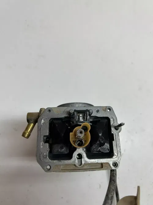 2004 04 HONDA CRF250R crf 250 r OEM carb carburetor NEEDS CLEANED/REBUILT #2