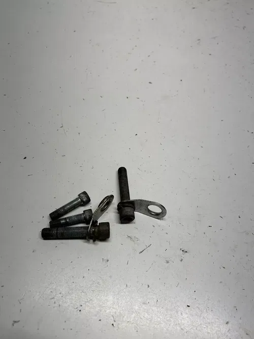 1982 82 HARLEY SHOVELHEAD LOWRIDER STURGIS FXB Fender Mount Bolt Hook READ DESC