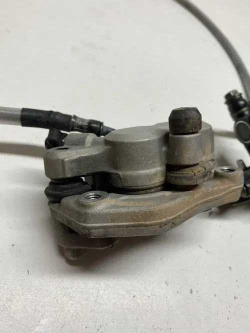 2005 05 Honda CRF250R crf250r WORKING Front Brake Caliper Line Master