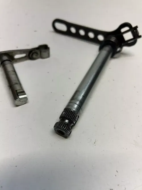 2005 05 Honda CRF450R crf 450r OEM STRAIGHT Shifter Shaft Clutch Arm Post