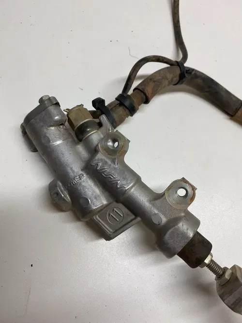 2003 03 YAMAHA WR 450F REAR BRAKE MASTER CYLINDER LEVER LINE CALIPER WORKING