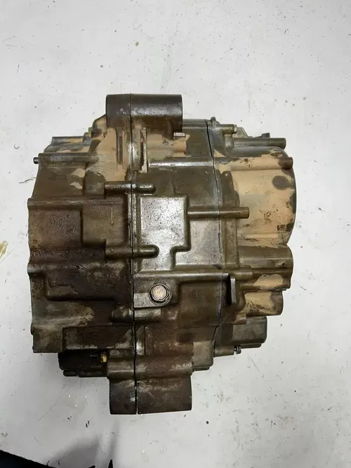 03 2003 Honda Rancher 350 TRX350TE 2x4 OEM GOOD! Crankcase Case Case Engine Moto