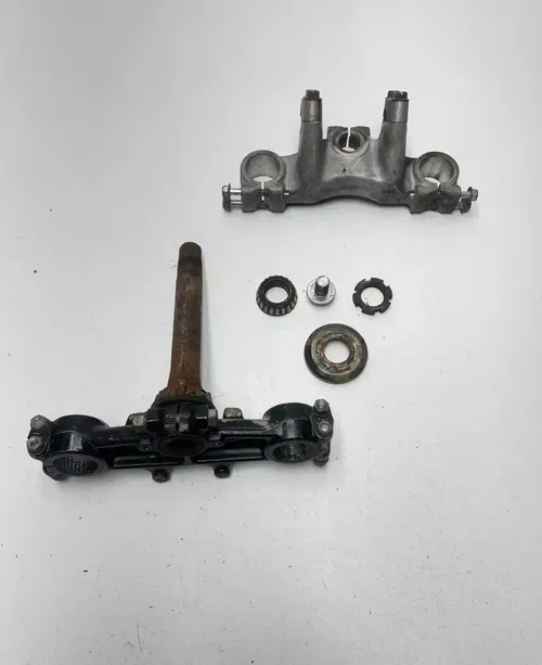 1977 77 Yamaha IT250 it 250 D OEM Triple Clamp Tree Upper Lower Post