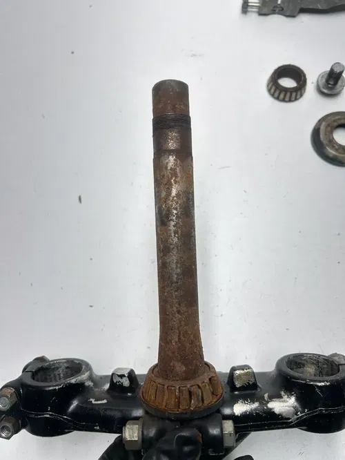 1977 77 Yamaha IT250 it 250 D OEM Triple Clamp Tree Upper Lower Post