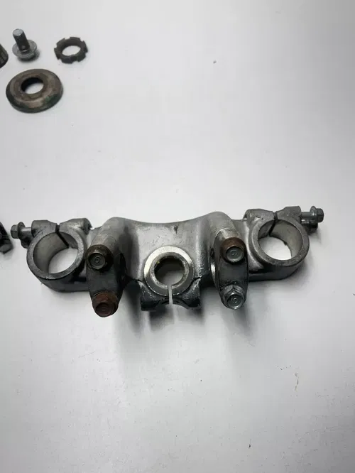 1977 77 Yamaha IT250 it 250 D OEM Triple Clamp Tree Upper Lower Post