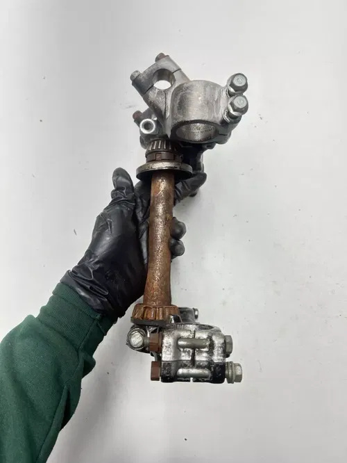 1977 77 Yamaha IT250 it 250 D OEM Triple Clamp Tree Upper Lower Post